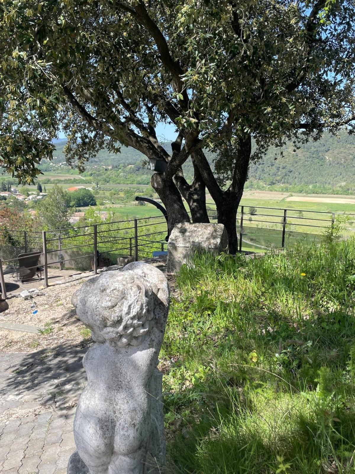 Le Castellas - Gite En Pleine Nature Montmirat Εξωτερικό φωτογραφία