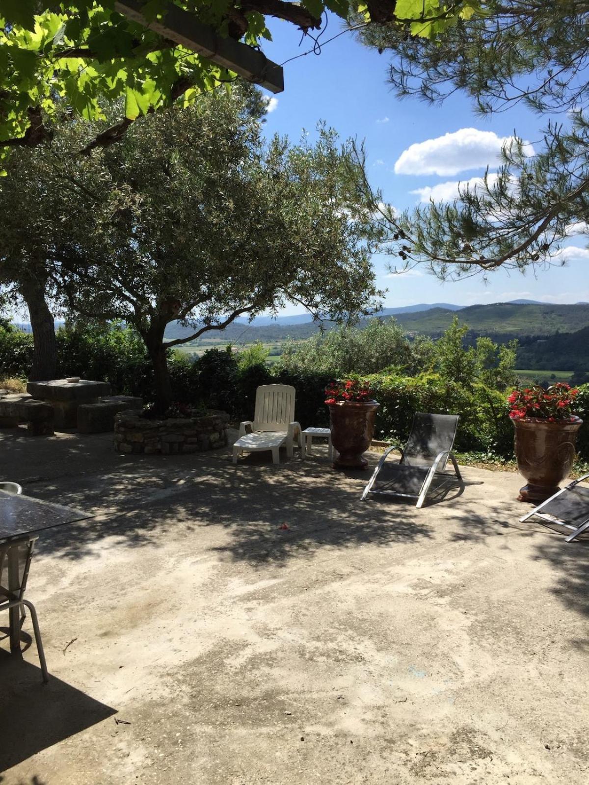 Le Castellas - Gite En Pleine Nature Montmirat Εξωτερικό φωτογραφία
